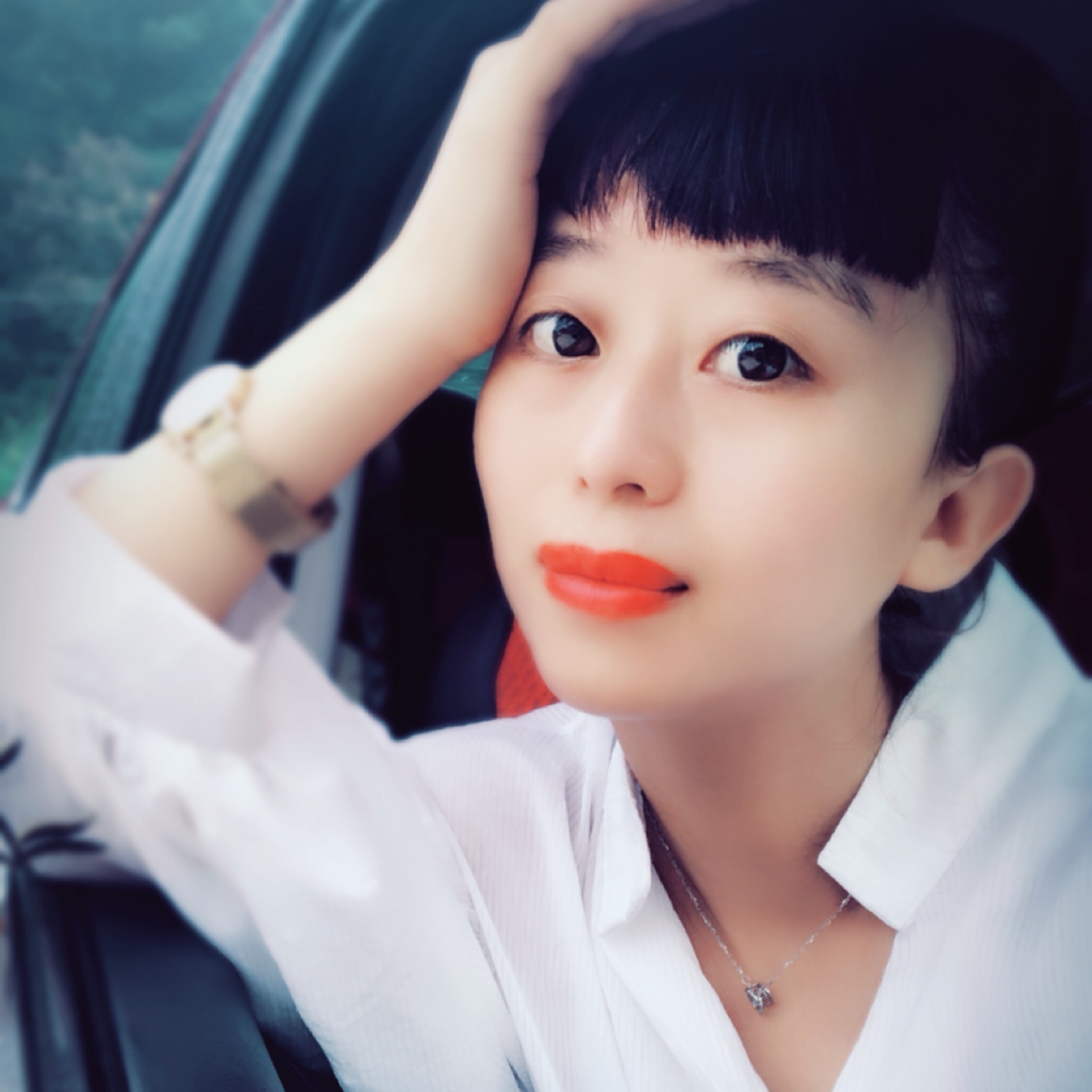 哭紅的雙眼沒人知道