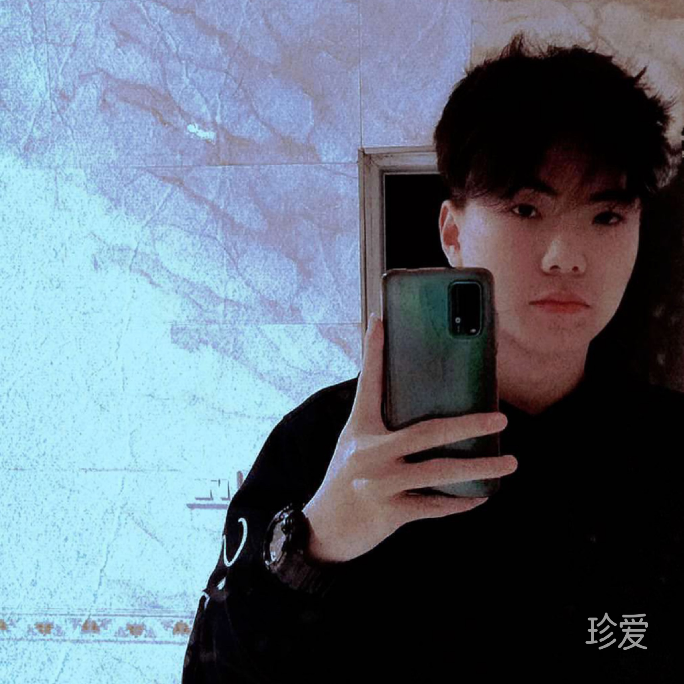 在水一方