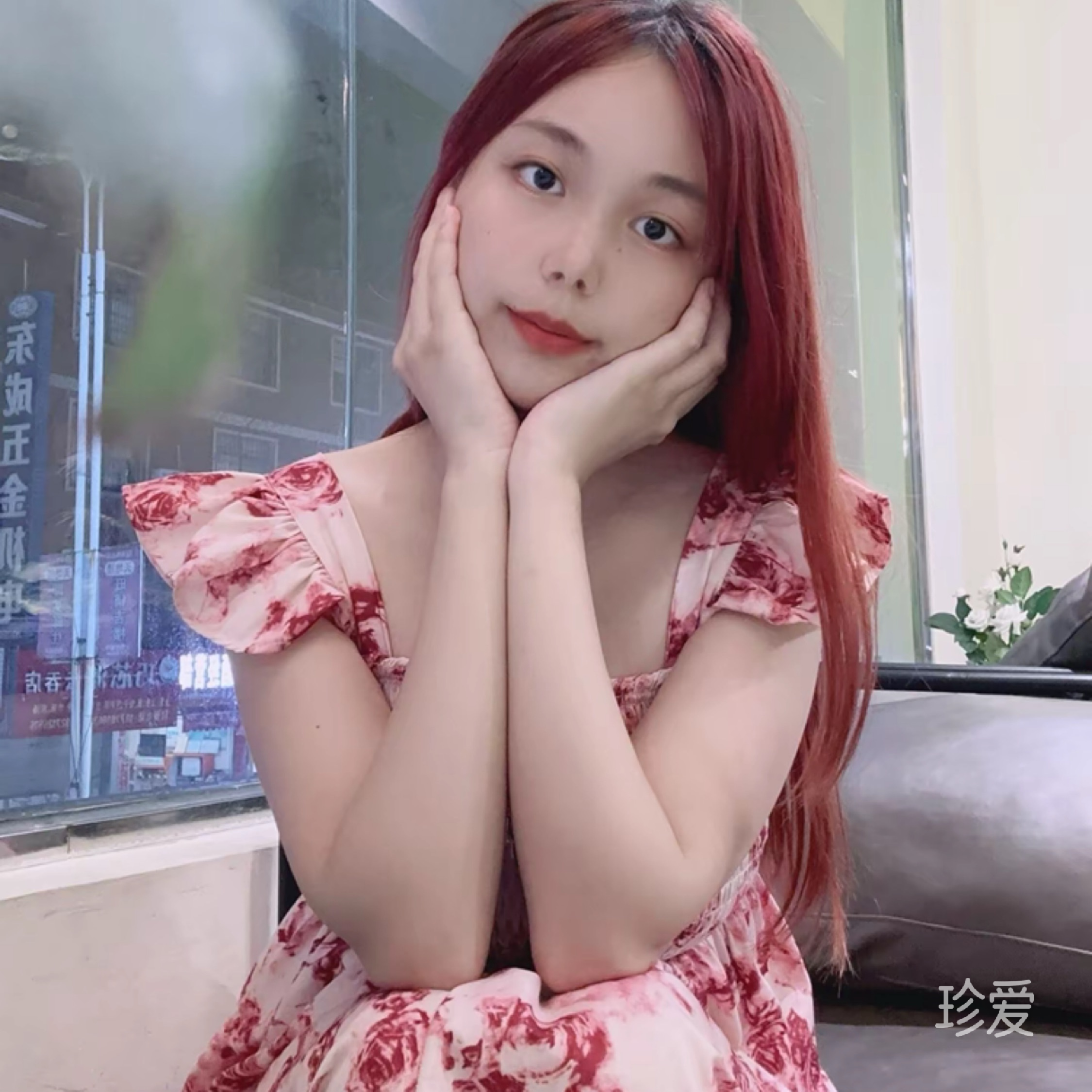 一个爱哭的娃娃