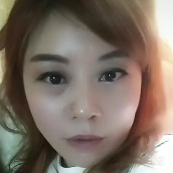 蓉黛