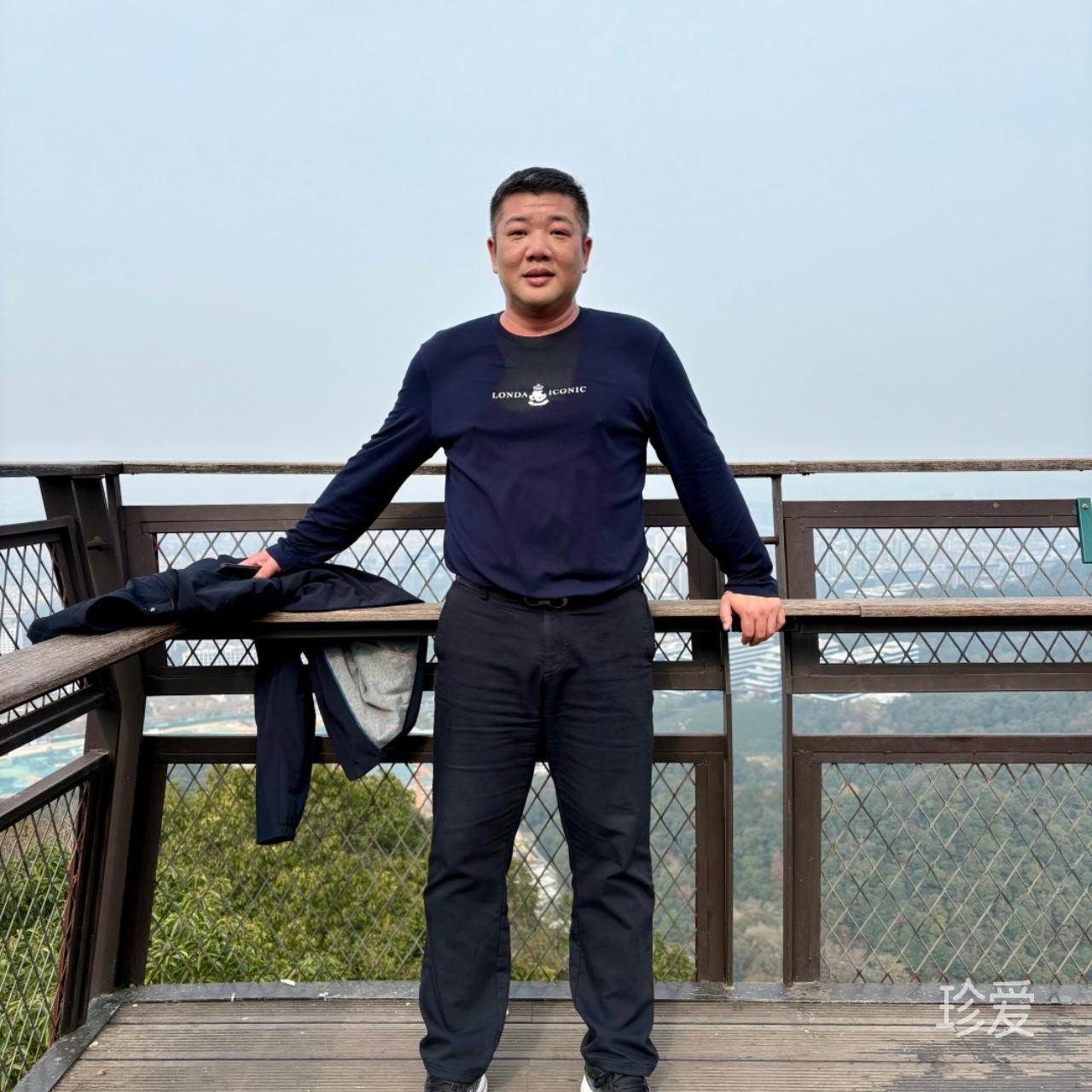 竹杖芒鞋輕勝馬