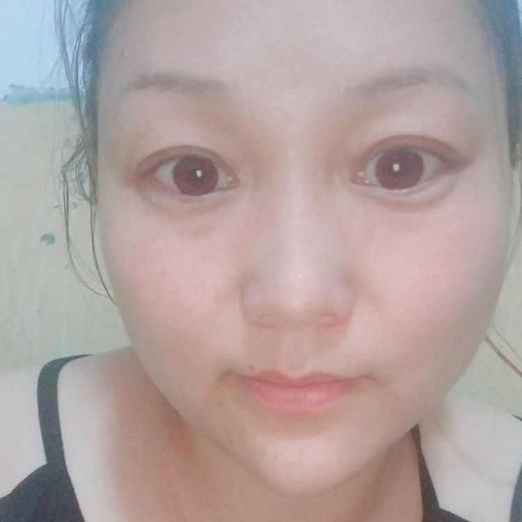 愛(ài)笑的寶寶