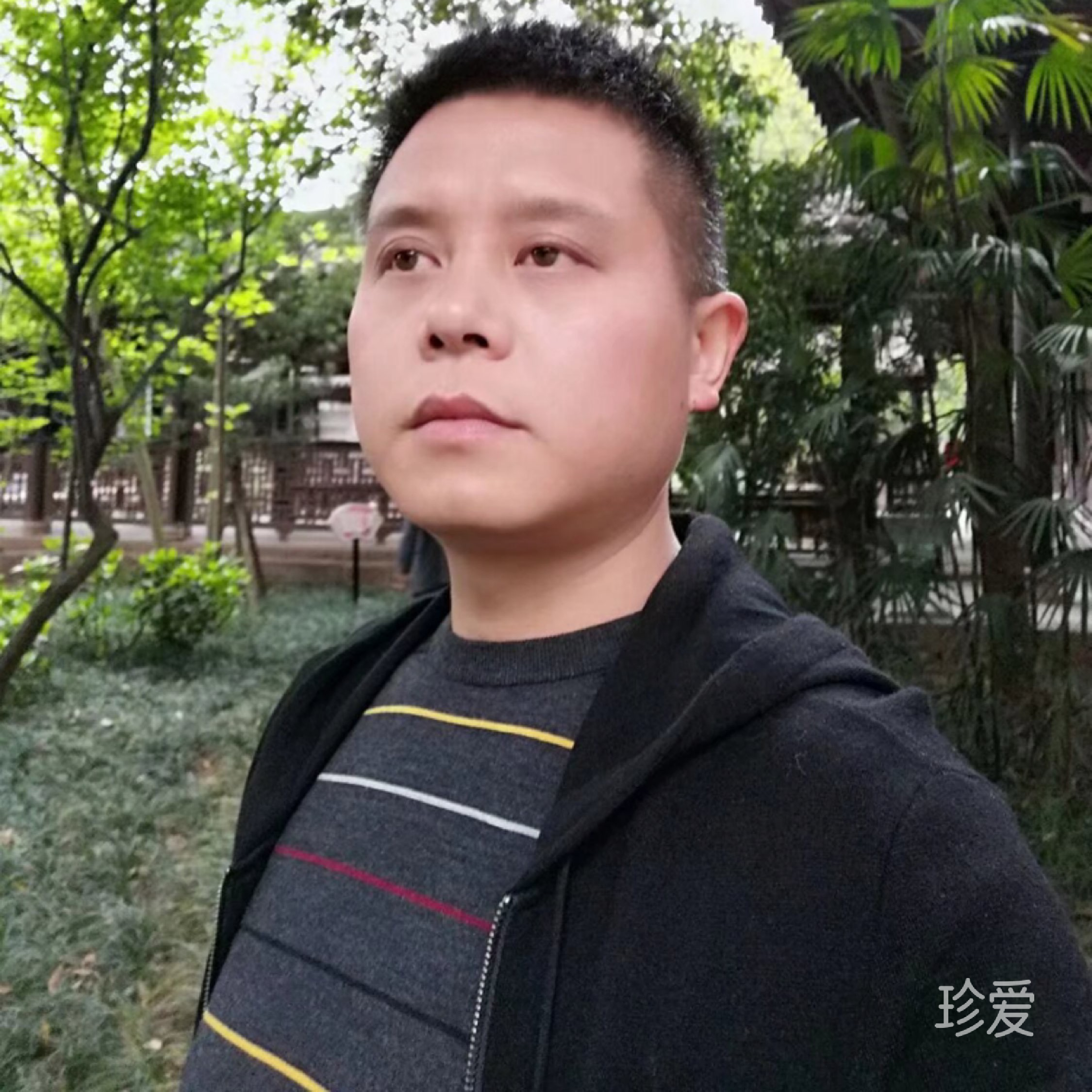 在水一边