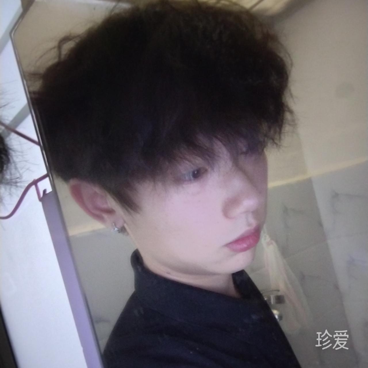 爱睡懒觉的懒洋洋