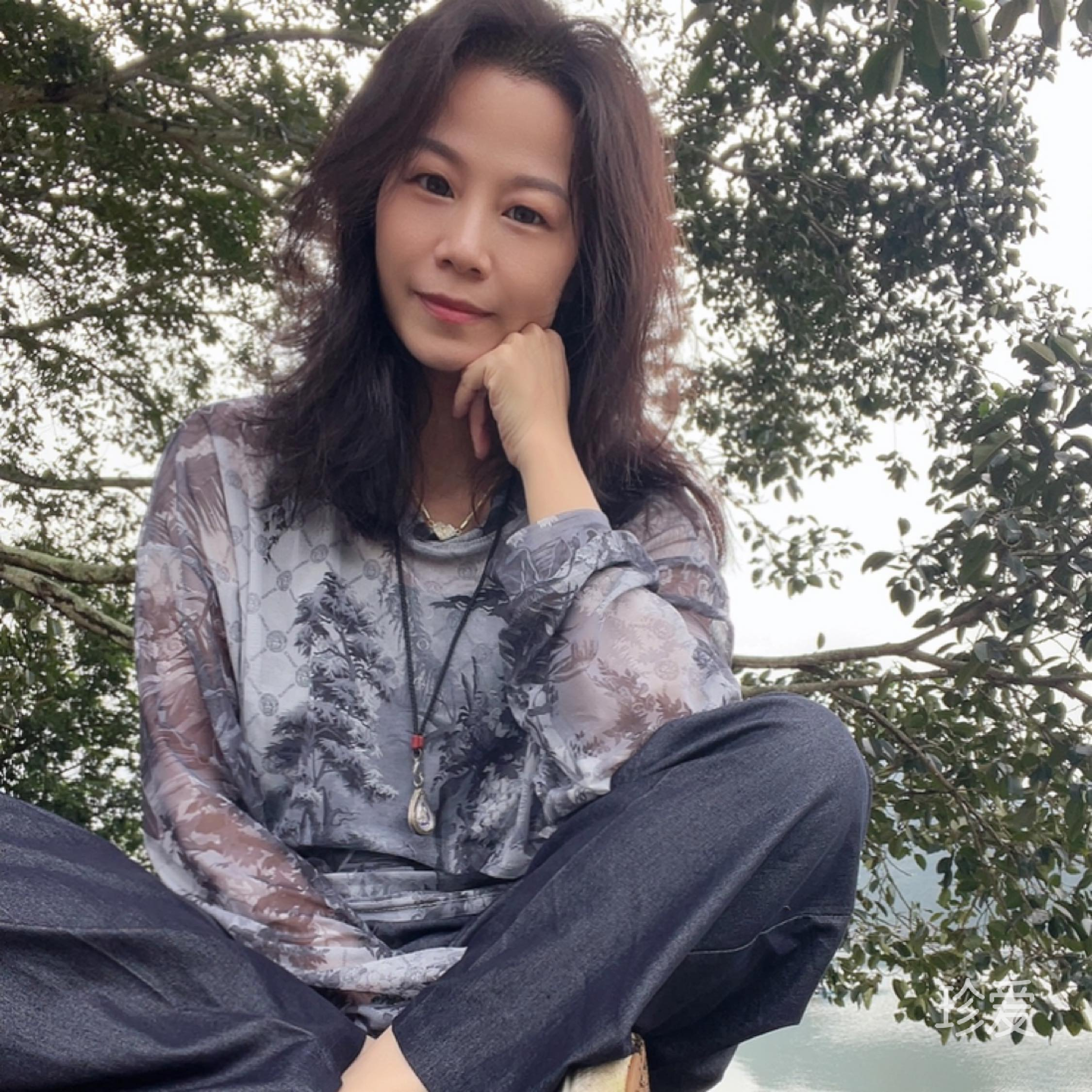 陽光在臉上跳舞