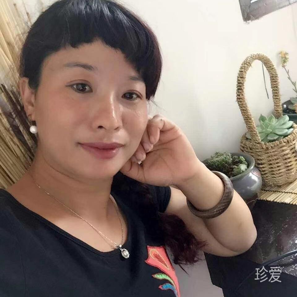 杨荷花