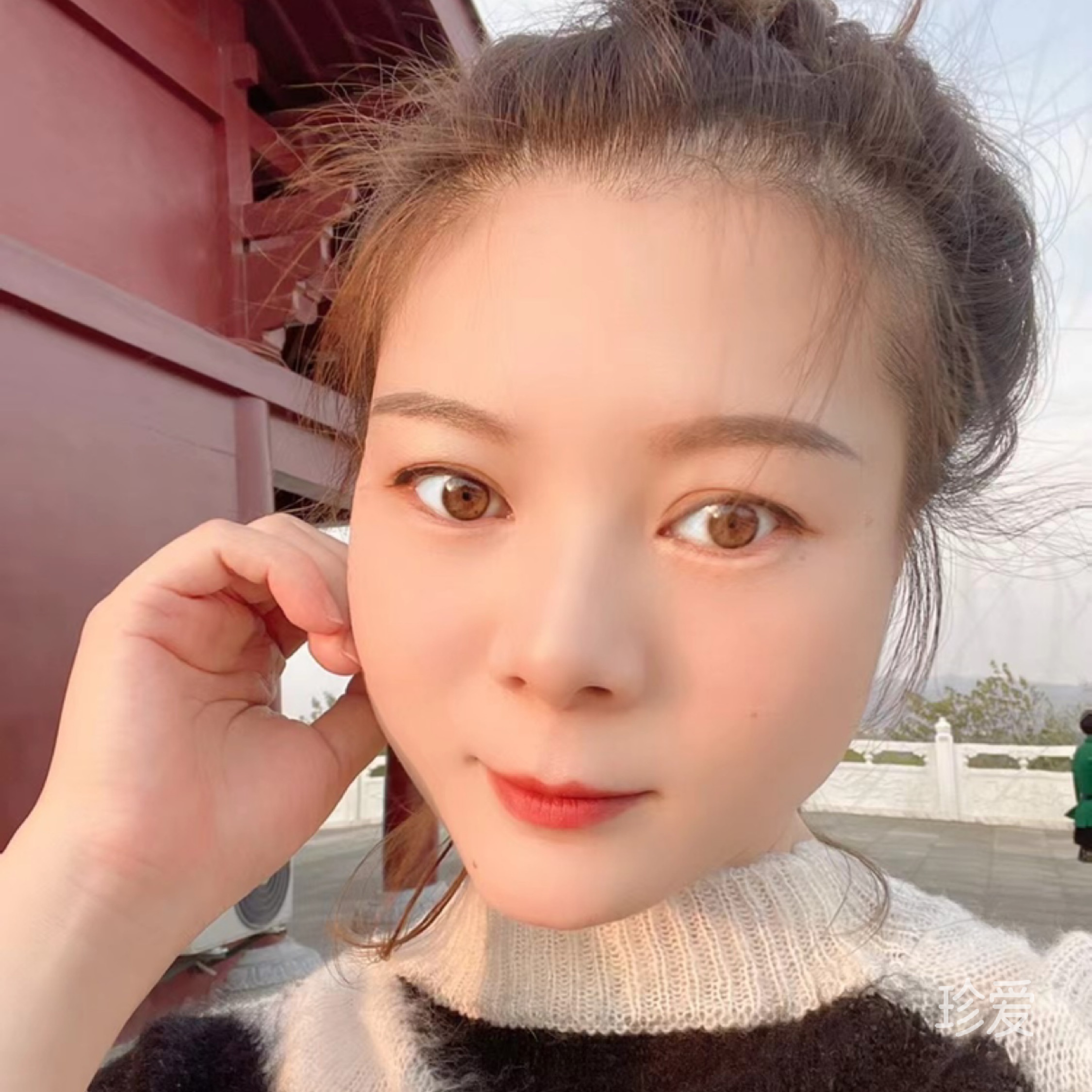 奕晴