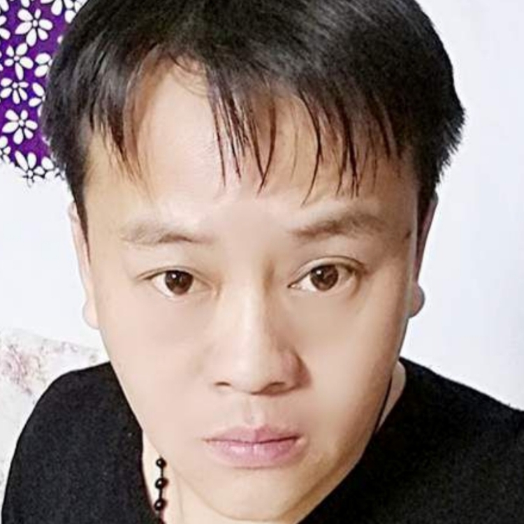 找個守候一生的她