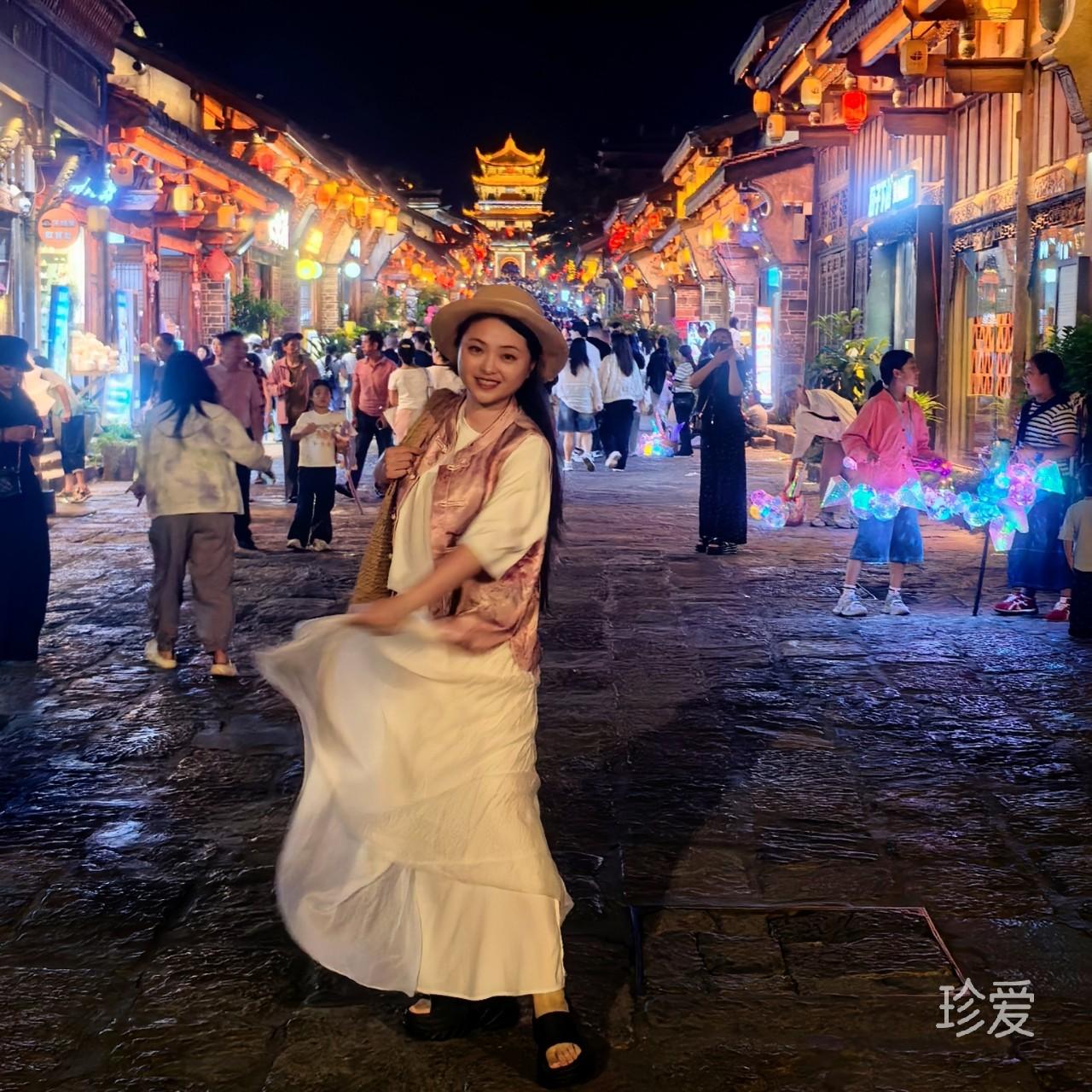 登上气球抓幸福