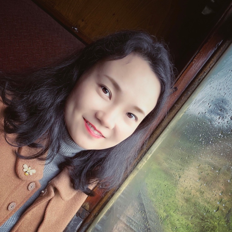 愛吃櫻桃的貓貓