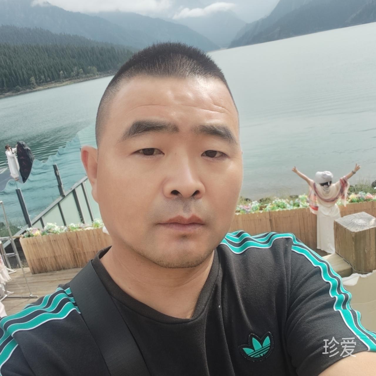 轩轩酒吧