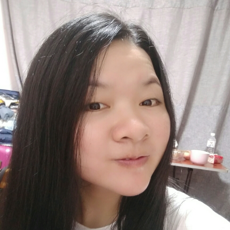 昕昕向荣玮玮到来