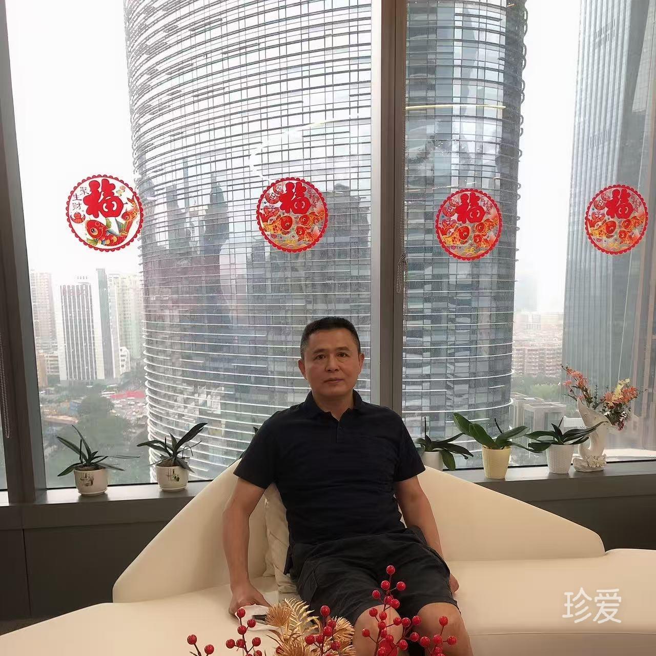 冰山上的来客