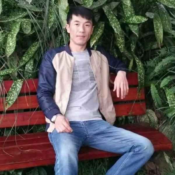 轉(zhuǎn)角遇到她