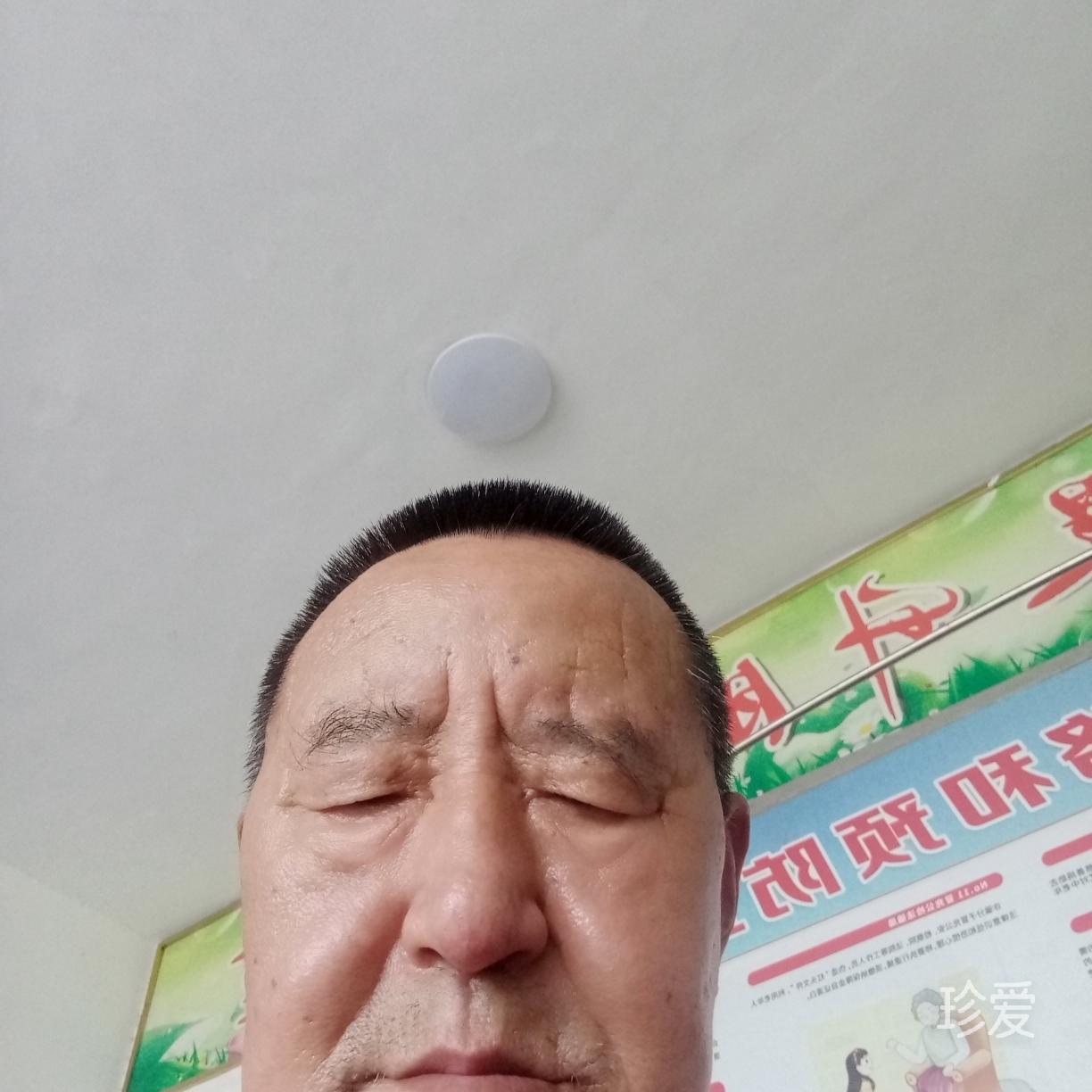 雨后的彩虹在綻放