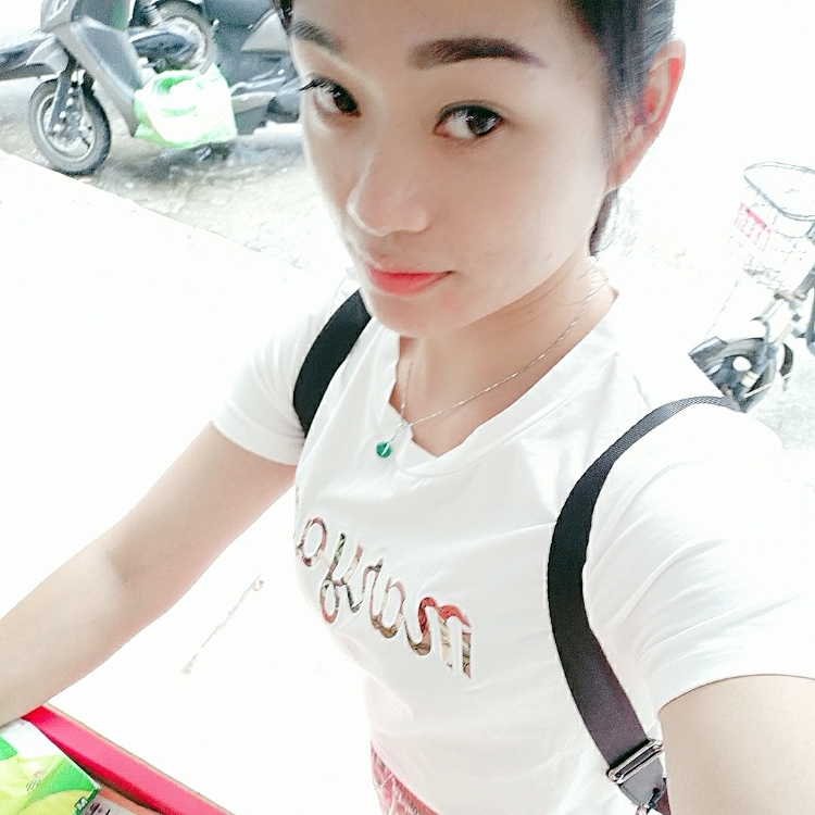 對你微笑純屬的