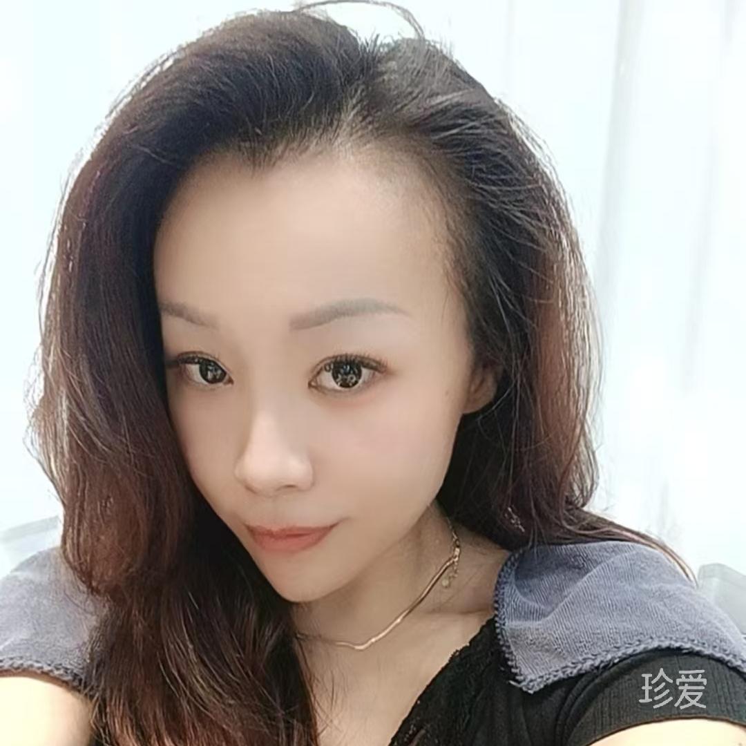 夜空下独处的角落里