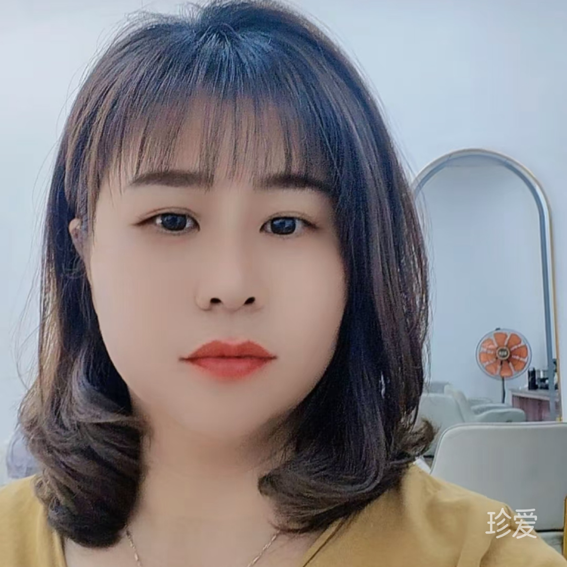带刺的玫瑰