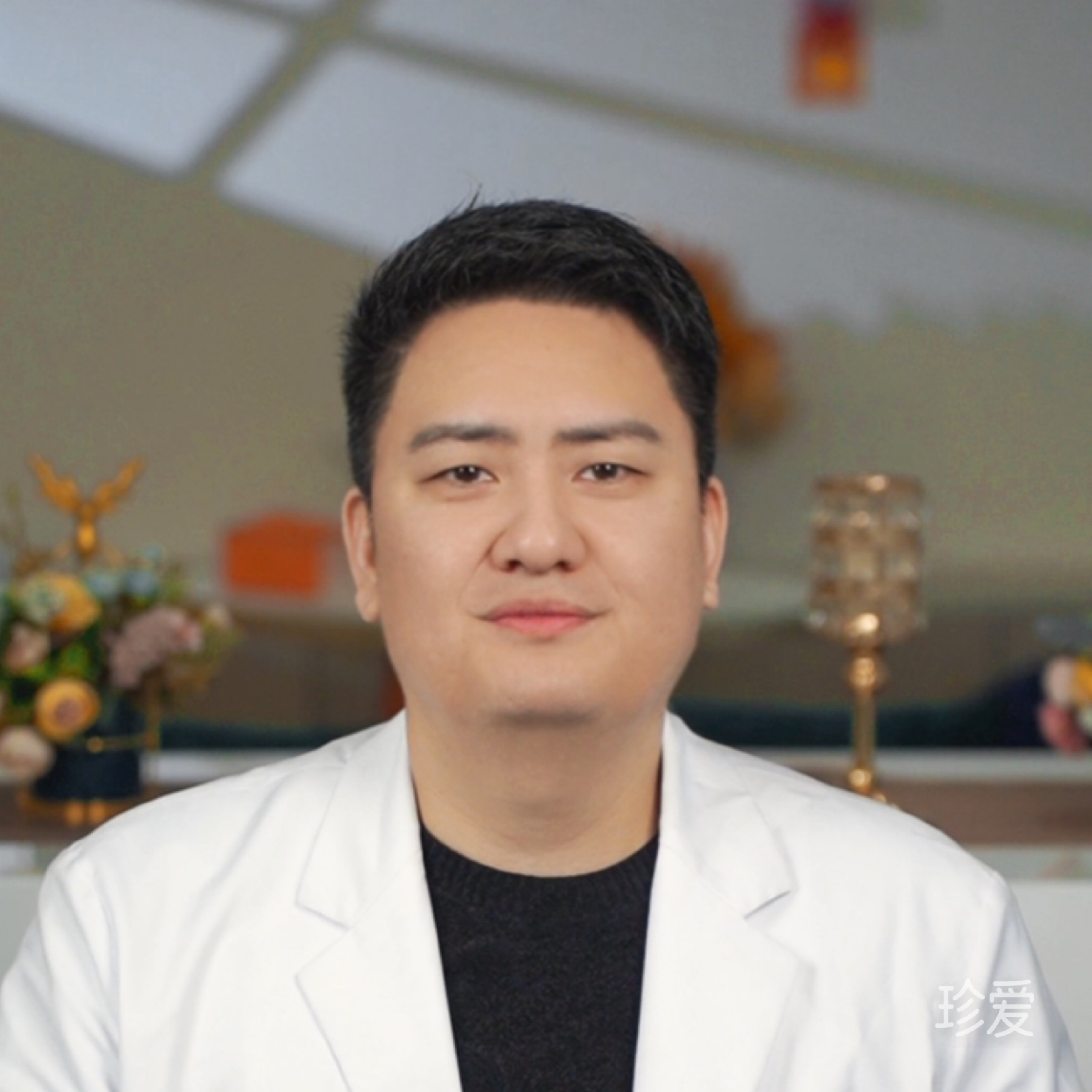爱吃松子的小陈
