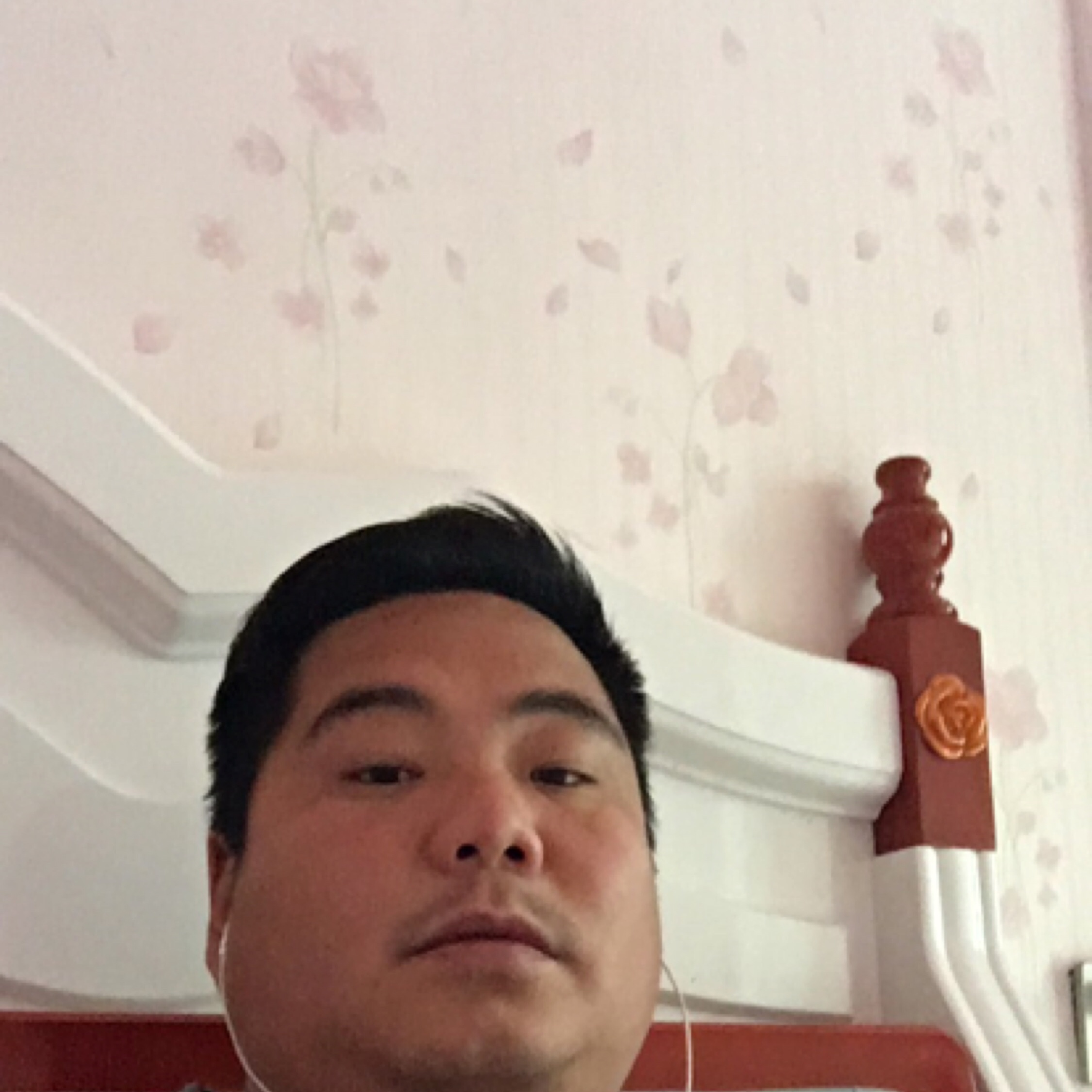 丫頭天亮說晚安