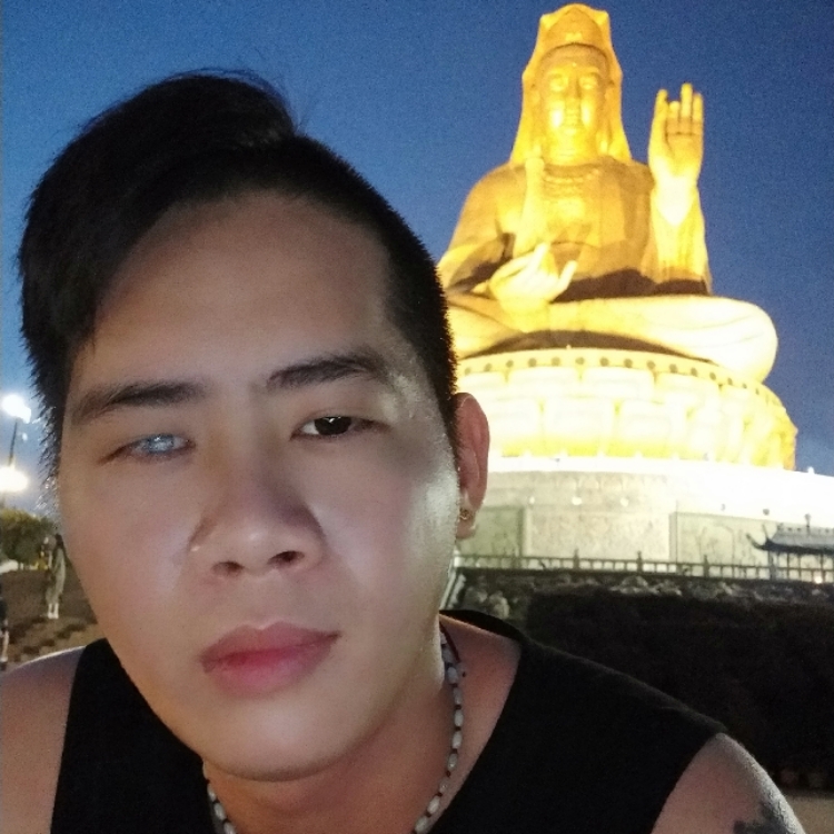 詩(shī)和遠(yuǎn)方