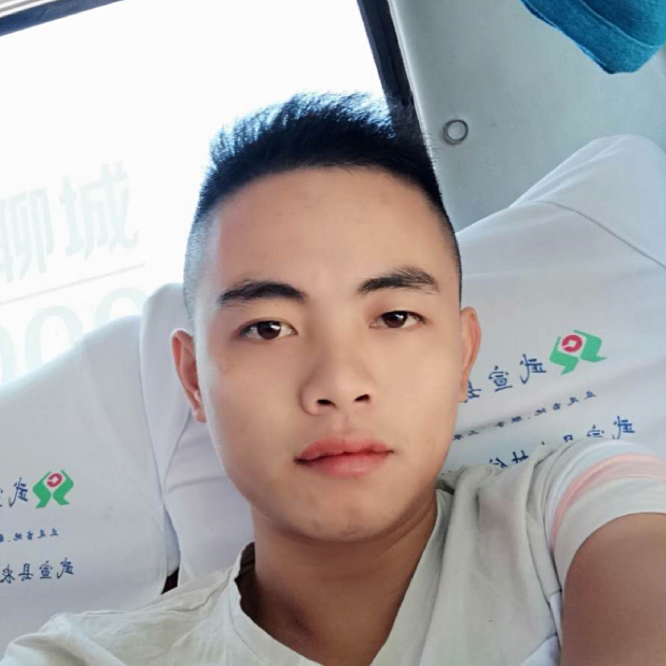 曾經(jīng)丶逆行者