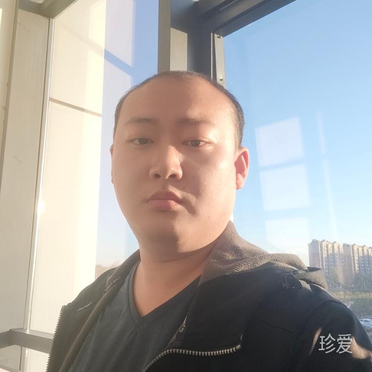 獨(dú)自仰望天空