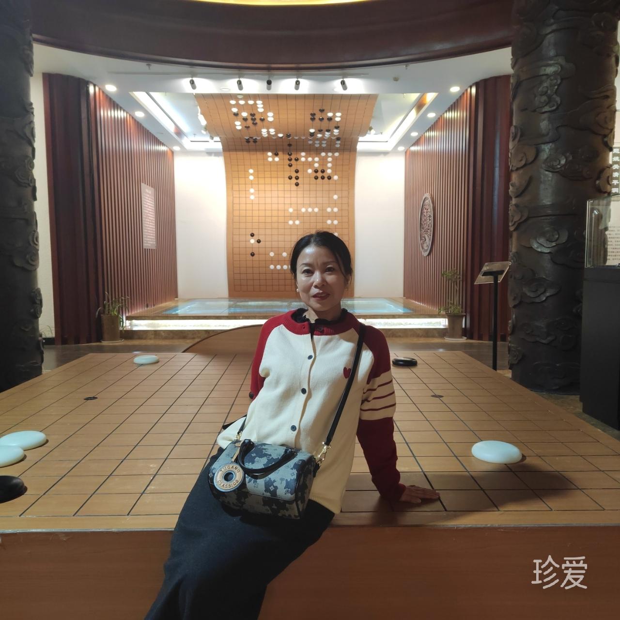 傲娇小魔女