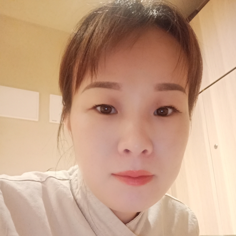 秋水无痕聆听落叶