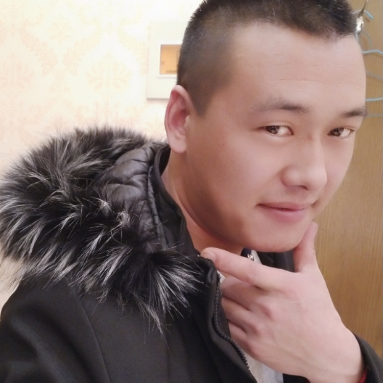 骑着蜗牛闯红灯