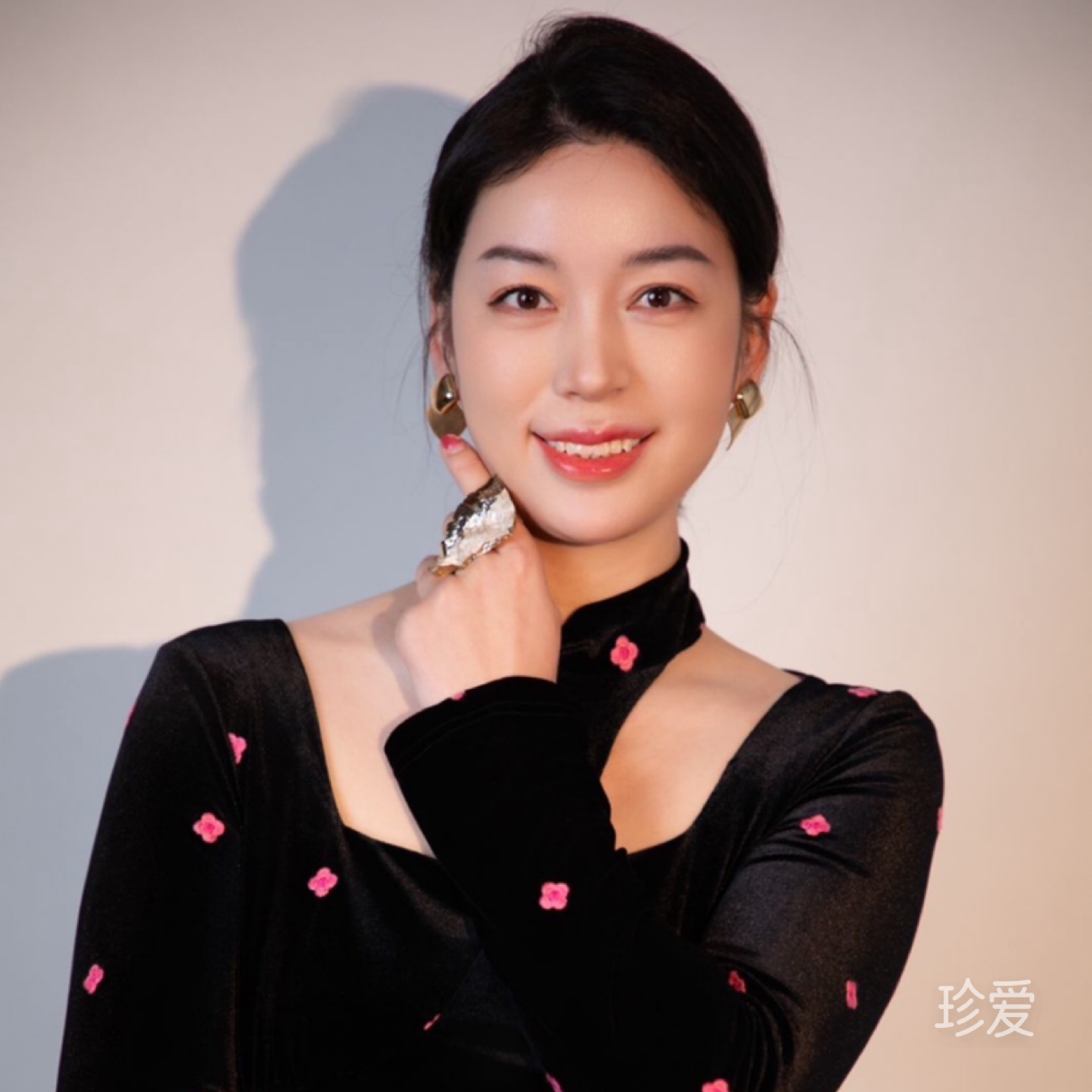 李李