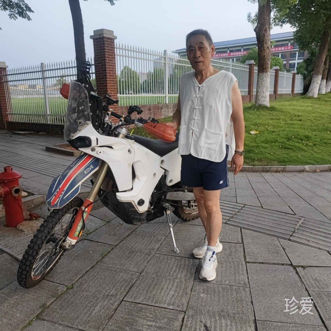 阳光老男孩