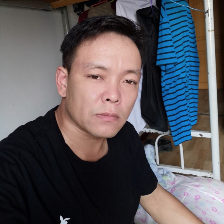 认真的寻找另一半