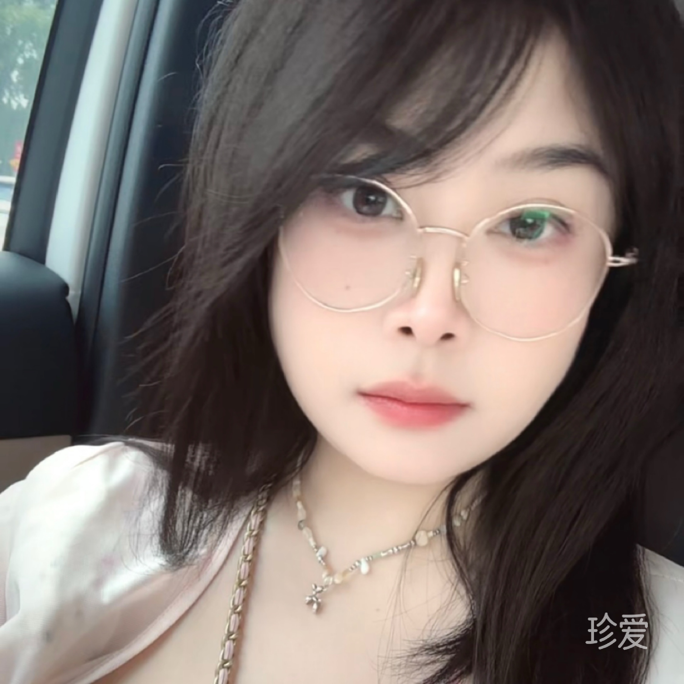 潘栗芽