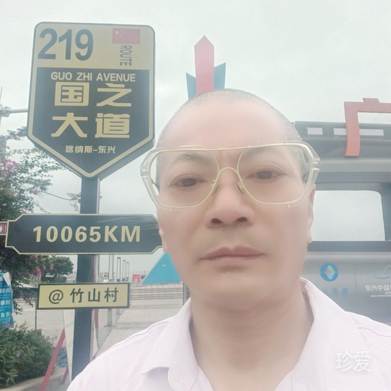 好想靠近你