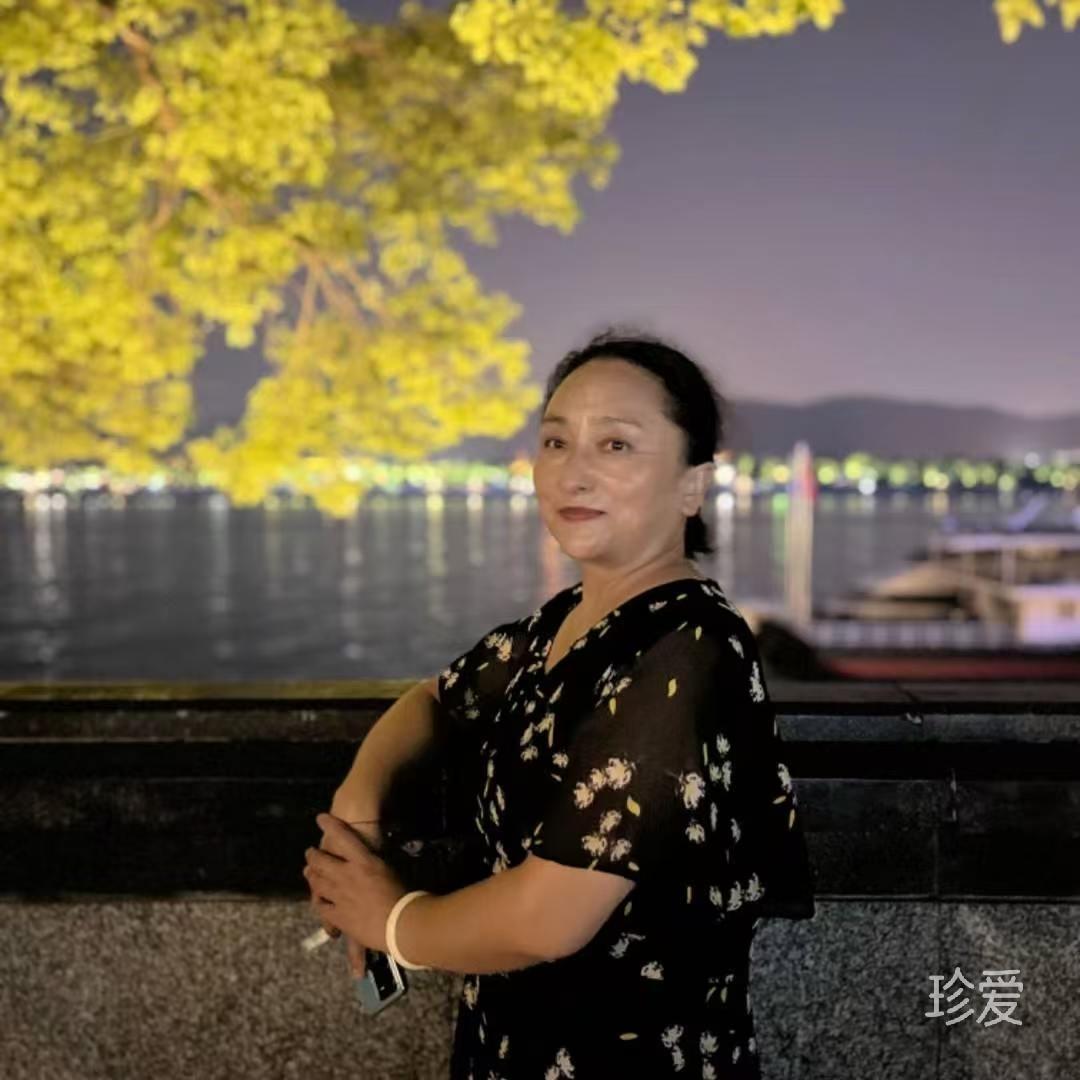 忕徊