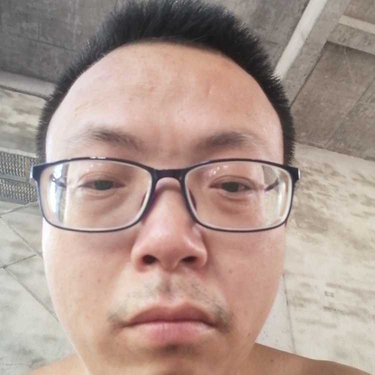 單身缺個(gè)管家婆