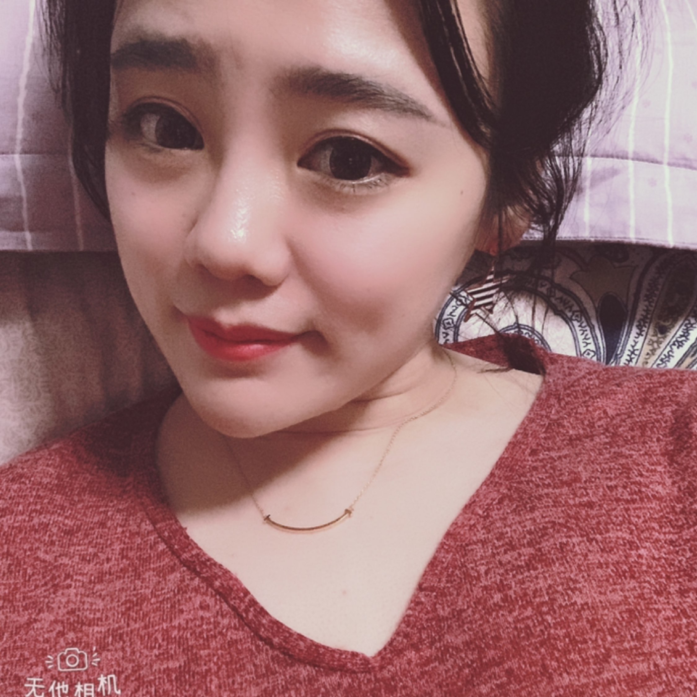 笑颜如花的女子