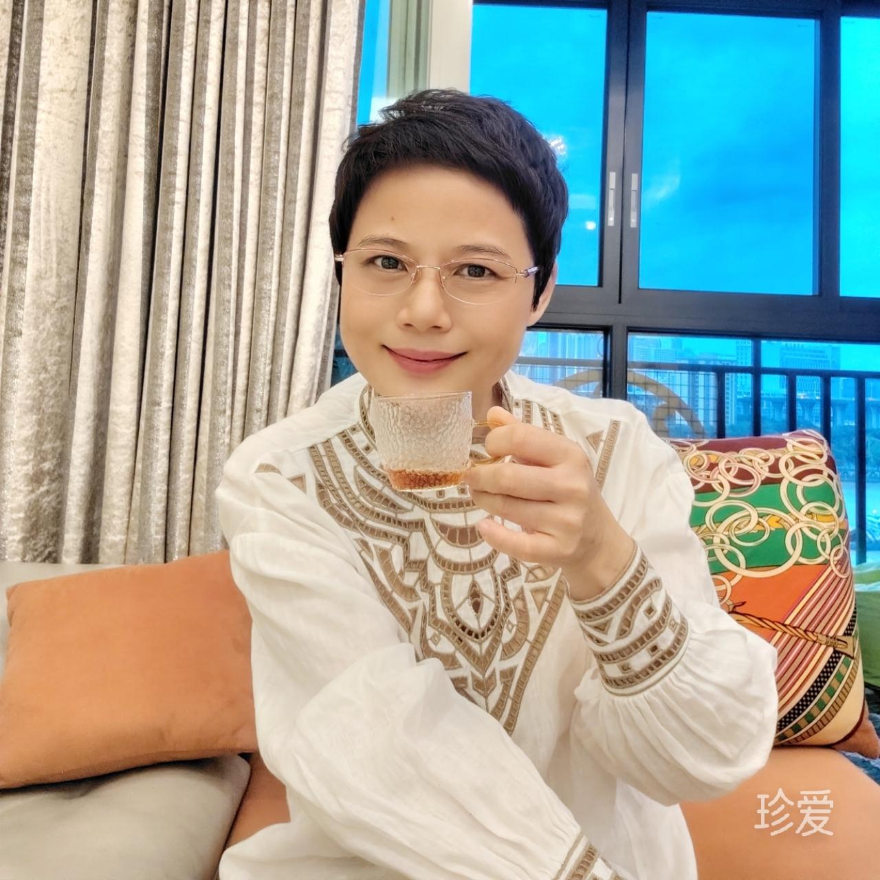 含氧女人