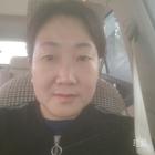 默默