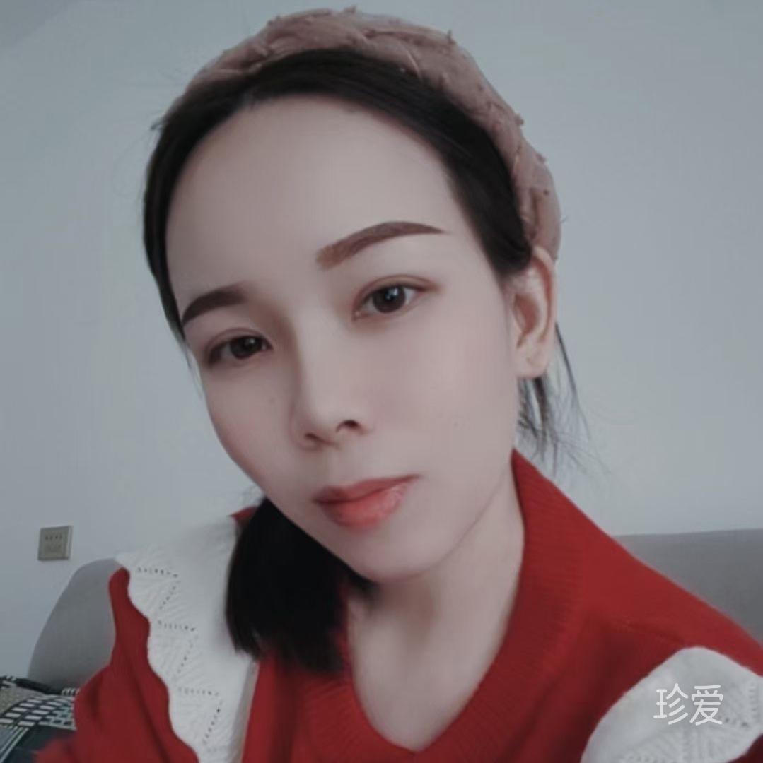 依依