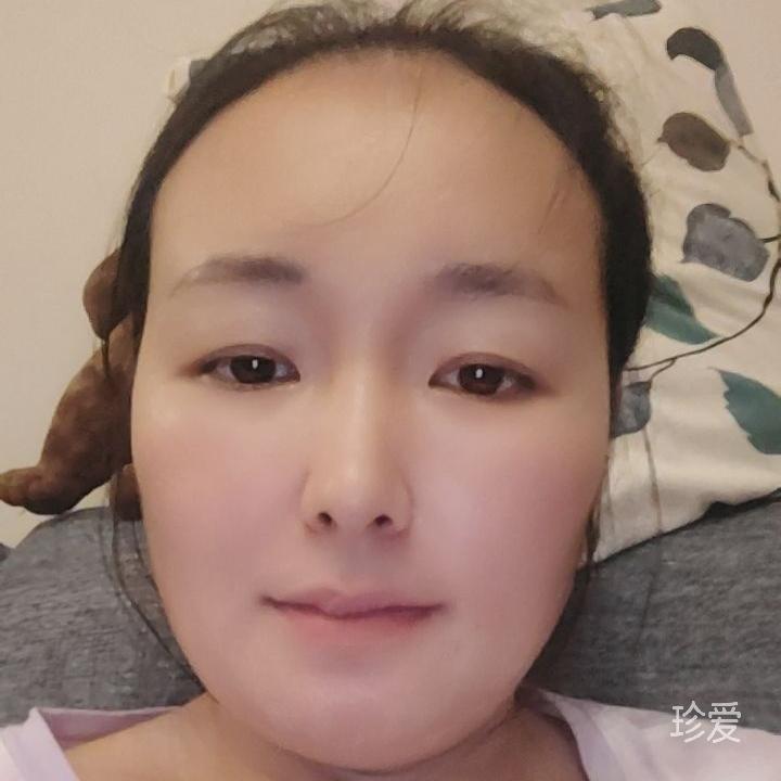 月光下的茉莉花