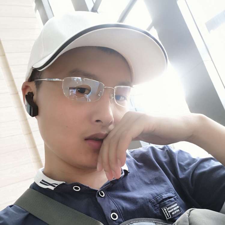 乖乖男孩墨益鑫