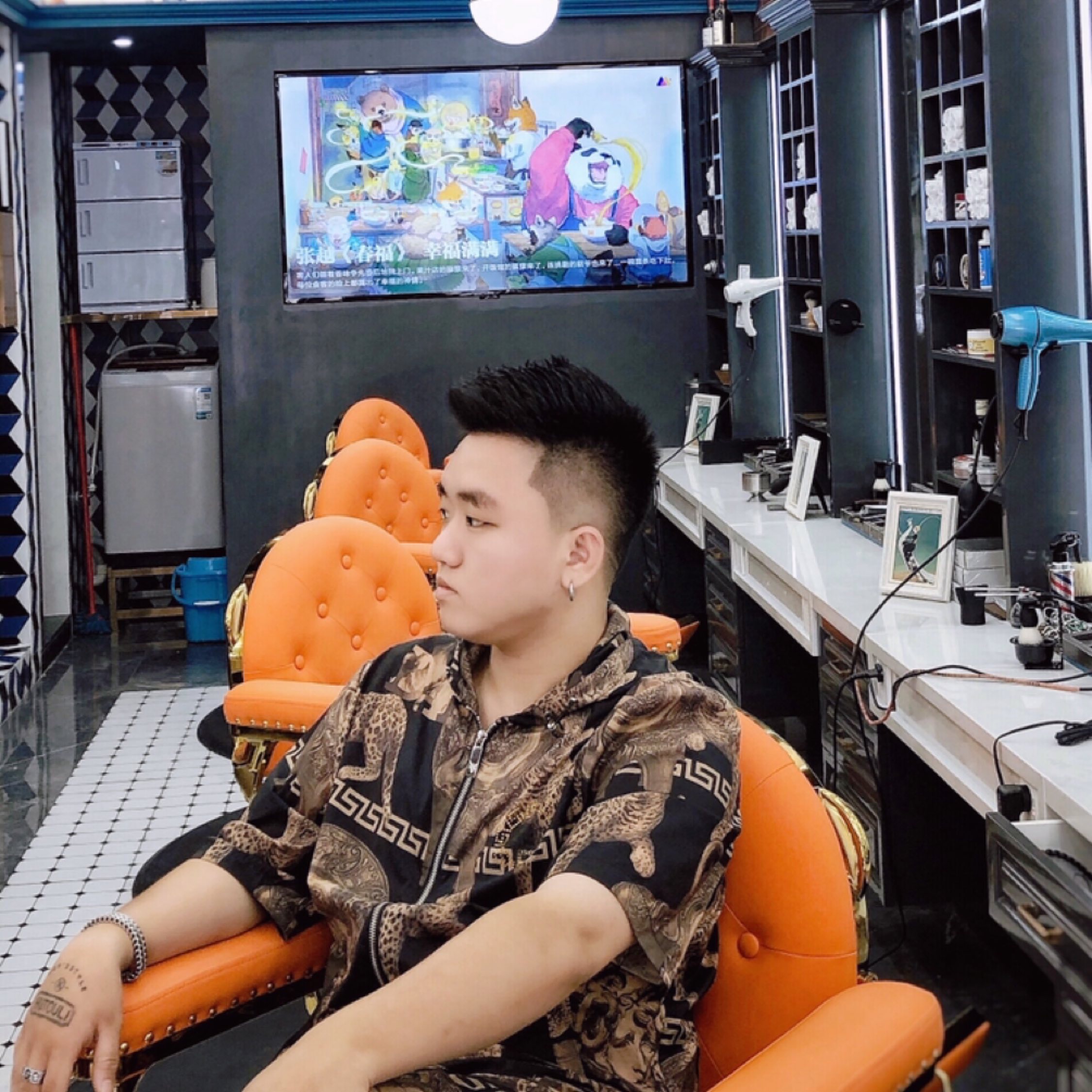 笑问人间谁是客