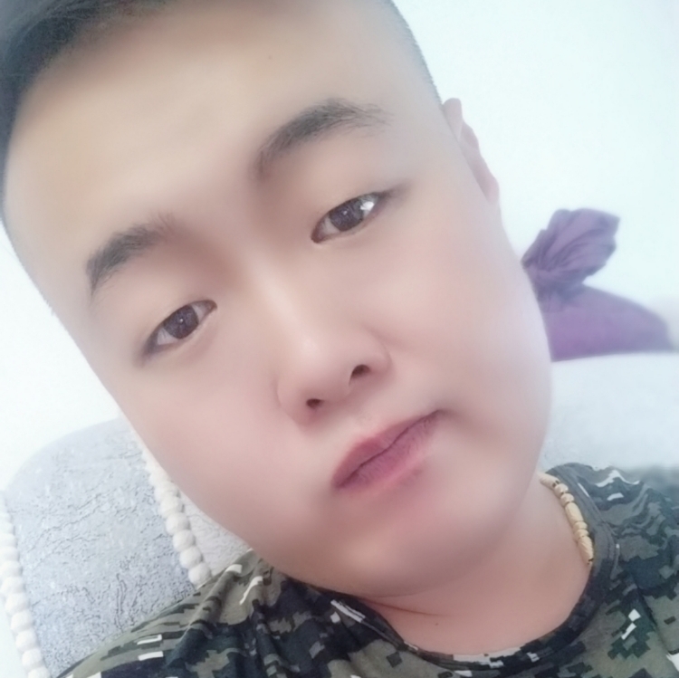 紅星閃閃大寶哥