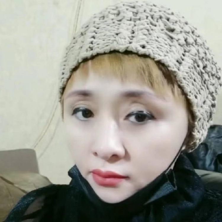 夜空下獨處的角落里