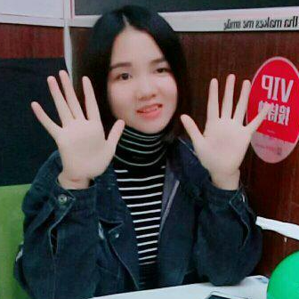 爱笑爱哭的女孩