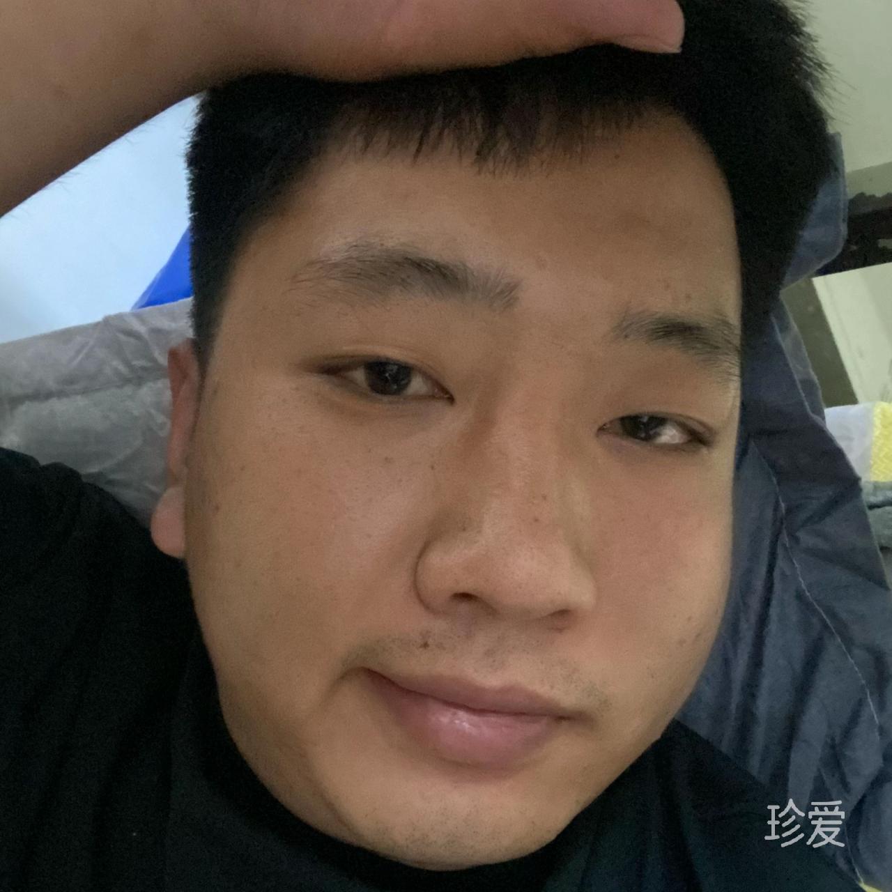 爱笑不笑