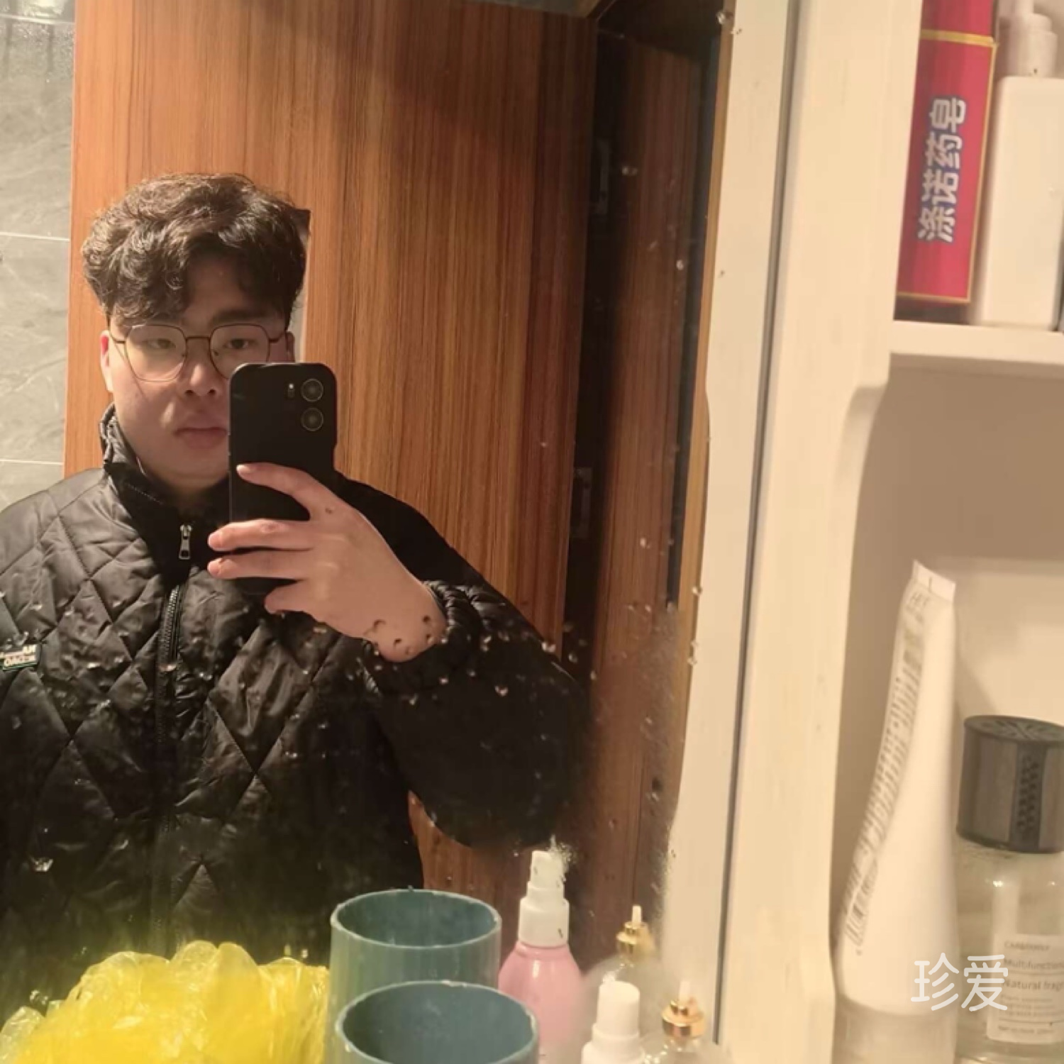 坐着等待你的到来