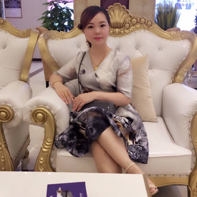 與世無(wú)爭(zhēng)